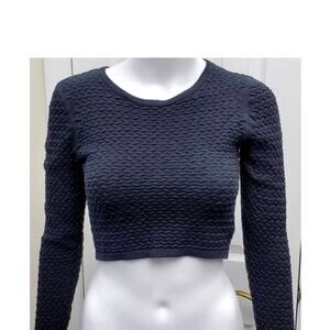 H&M shirt long sleeve textured crop top music festival concert sexy date night